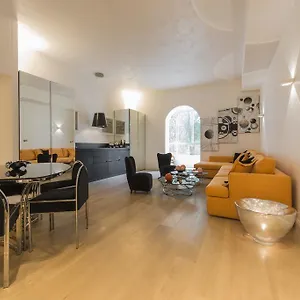 Luxury - Broletto 39 Appartamento Milano